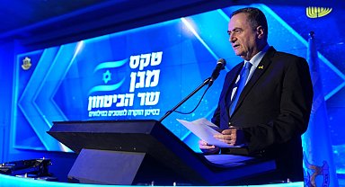 İsrail Savunma Bakanı Katz: Lübnan'daki operasyonları genişletmeye hazırlanıyoruz