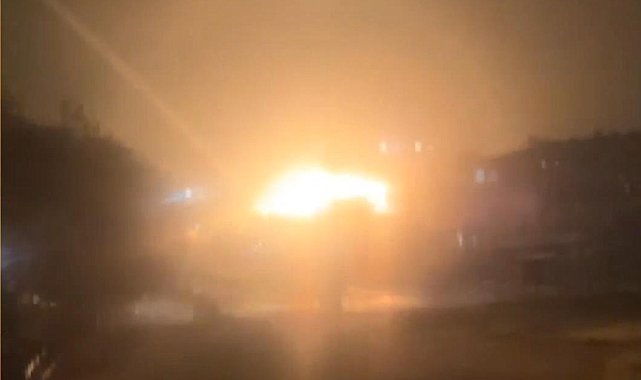 İsrail'in nükleer tesislerinin bulunduğu Dimona, İran'ın fırlattığı füzelerle vuruldu
