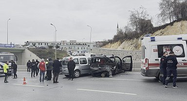 İstanbul - Arnavutköy'de 4 aracın karıştığı zincirleme kaza: 6 yaralı