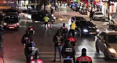 İstanbul - Avcılar'da huzur uygulaması; 25 sürücüye 646 bin lira ceza