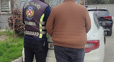 İstanbul- Beylikdüzü'nde aracın önünü kesip tehdit eden şoföre 183 bin lira ceza