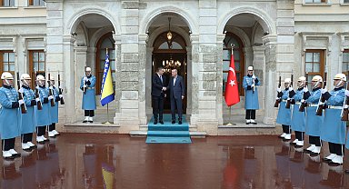 İstanbul- Cumhurbaşkanı Erdoğan, Bosna Hersek Devlet Başkanlığı Konseyi Başkanı Denis Beçiroviç'le görüştü Görüntü eklendi