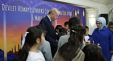 İstanbul- Cumhurbaşkanı Erdoğan, devlet himayesindeki çocuklarla iftarda buluştu