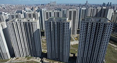 İstanbul - Esenyurt'ta 15 yıldır inşaatı süren gökdelenleri yapan şirkete soruşturma; kayyım atandı