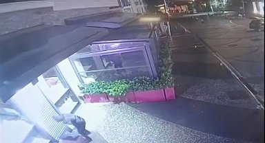 İstanbul- Eyüpsultan'da kuyumcudan milyonlarca liralık hırsızlık yapan 8 kişi yakalandı