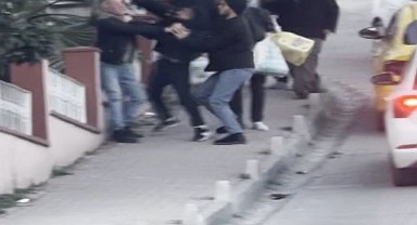 İstanbul- Eyüpsultan'da yol verme kavgası; taksi şoförünü darbeden 4 kişiye 726 bin lira ceza