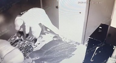 İstanbul- Fatih'te 40 kilo gümüş çalan 4 şüpheli yakalandı