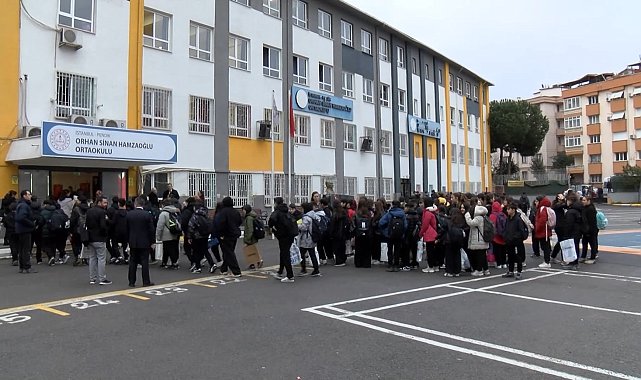 İstanbul- İstanbul'da ara tatil sonrası ilk ders zili çaldı -1