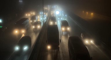 İstanbul - İstanbul'da sis etkili oluyor