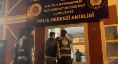 İstanbul - Maltepe'de trafikte araçtan inerek yayalara saldıran 2 şüpheliye 360 bin lira ceza