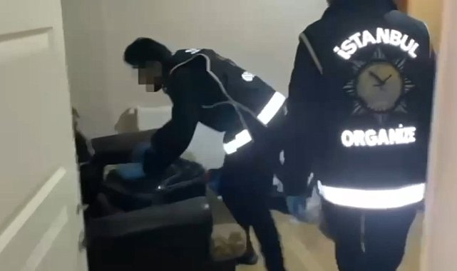 İstanbul- Pendik'te silah ticareti yapan 2 şüpheli yakalandı
