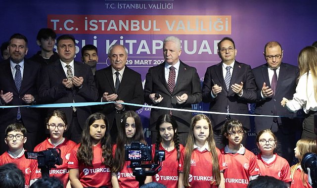 İstanbul - Vali Gül: Okullarımızdaki kitap sayısını 6,5 milyondan 13 milyona çıkardık