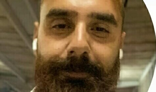 İzmir'de kavşakta motosikletle otomobil çarpıştı: 1 ölü, 2 yaralı