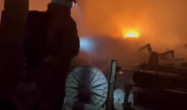 Kahramanmaraş'ta çırçır fabrikası yandı
