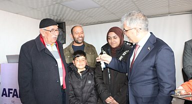 Karlıova'da depremzedeler için yapılan 230 konut, kurayla sahiplerini buldu