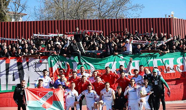 Karşıyaka dört dörtlük