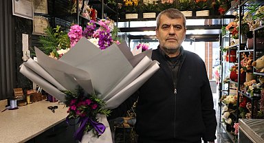 Kayseri'de çiçekçilerde 8 Mart mesaisi