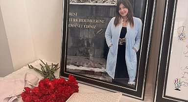 Kaza kurbanı tıp öğrencisi Yaren'in okulunda anı köşesi