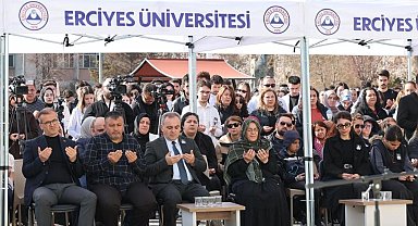 Kazada ölen tıp öğrencisi Yaren için üniversitede anma töreni