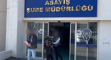 Kendisini farklı unvanlarla tanıtarak çok sayıda kişiyi dolandıran kadın, yakalandı