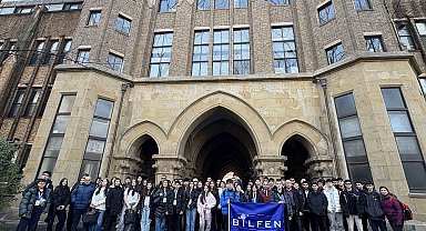 Lise öğrencileri, Japonya ve Kore'de nörobilim, yapay zeka ve teknoloji keşif gezisinde