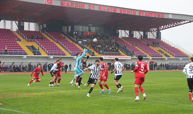 Mardin 1969 Spor - Kuzeyboru 68 Aksaray Belediye Spor: 1-0