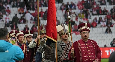 Milli maçtan renkli kareler