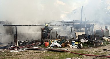 Muğla'da evde çıkan yangında aile alevlerin arasından kurtuldu