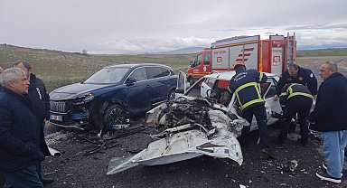 Nevşehir'de iki otomobil çarpıştı: 1 ölü, 2 yaralı