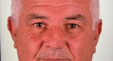 Otomobilin çarptığı bisikletli hayatını kaybetti