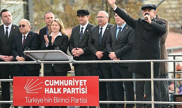 Özgür Özel: Ne Ömer'i ne Ekrem'i veririz