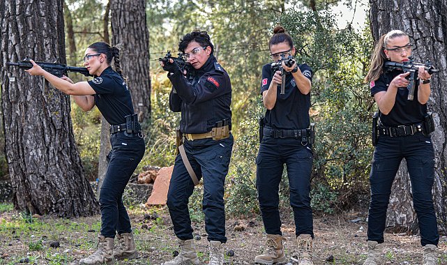 Polisin kadın eğitmenleri: Gücümüz Nene Hatunlardan geliyor
