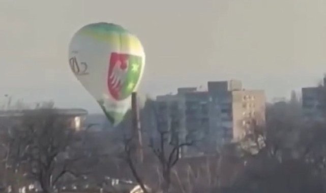 Polonya'da sıcak hava balonu apartmana çarptı: 1 ölü, 2 yaralı