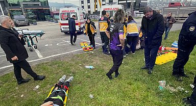 Samsun'da otobüs yan yattı: 9'u öğrenci, 11 yaralı