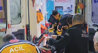 Şarampole yuvarlanan otomobilde 1 kişi öldü, 4 kişi de yaralandı