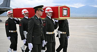 Şehit binbaşının cenazesi Isparta'ya getirildi