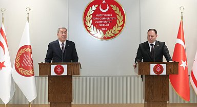 TBMM Milli Savunma Komisyonu Başkanı Akar, KKTC Cumhuriyet Meclisi Başkanı Öztürkler ile görüştü