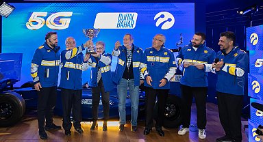 Turkcell'den Yaşlılara Saygı Haftası'na özel 'Dijital Bahar Büyük Yarış' etkinliği