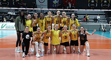 VakıfBank, Kupa Voley'de yarı finale yükseldi