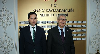 Vali Çelik, 20 yıl önce görev yaptığı Genç'i ziyaret etti