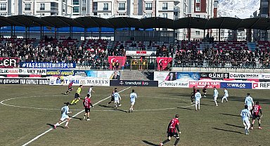 Van Spor, evinde Adana Demirspor'u 1-0 mağlup etti