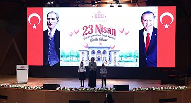 23 Nisan, İstanbul Valiliği'nin düzenlediği programla kutlandı