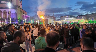 2'nci Lig'e yükselen 12 Bingölspor'dan şampiyonluk kutlaması