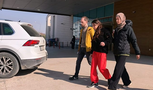 'Sevgili' kavgasında birbirini bıçaklayan kızlardan biri tutuklandı
