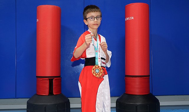 9 yaşındaki Yiğit Efe'nin hedefi, kick boksta Avrupa ve dünya şampiyonluğu