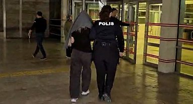 96 ve 53 yıl hapisle aranan 2 firari hükümlü yakalandı