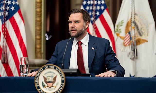 ABD Başkan Yardımcısı Vance: Anlaşma İran'a bağlı