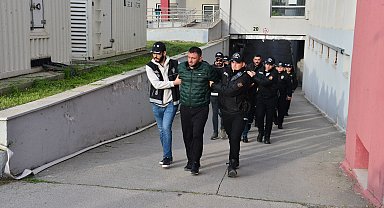 Adana merkezli 8 ilde 'Bayğaralar suç örgütüne operasyonda 287 şüpheli adliyede