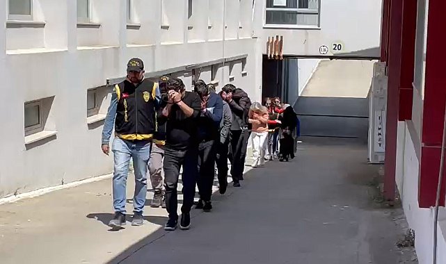 Adana'da masaj salonlarına 'fuhuş' operasyonu; 9 tutuklama