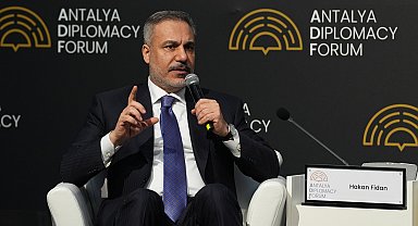 ADF 2026'nın ikinci gününde Bakan Fidan'dan HostTalk toplantısı